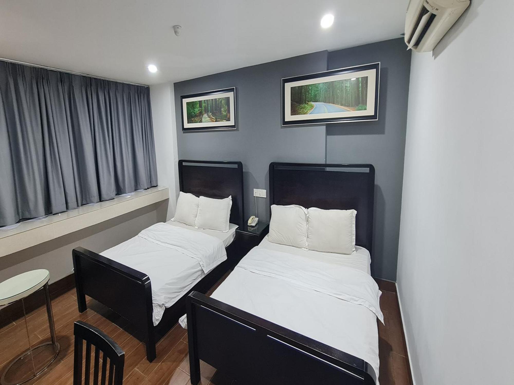 Hotel O Crossroads Hotel Куала Лумпур Екстериор снимка